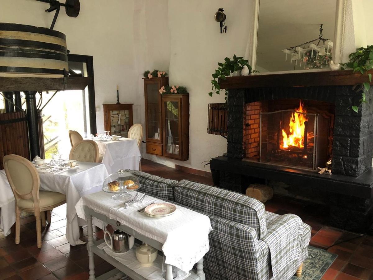 Bed and Breakfast Le Vieux Moulin Bouhet Экстерьер фото